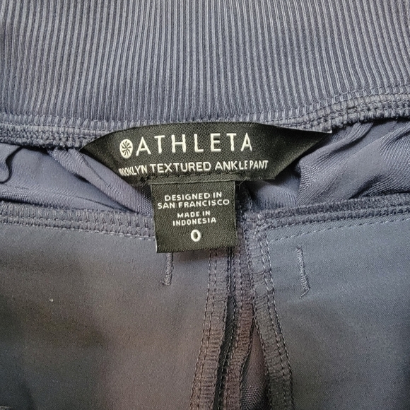 Athleta Brooklyn Textured Ankle Pant 0 - Picture 9 of 11